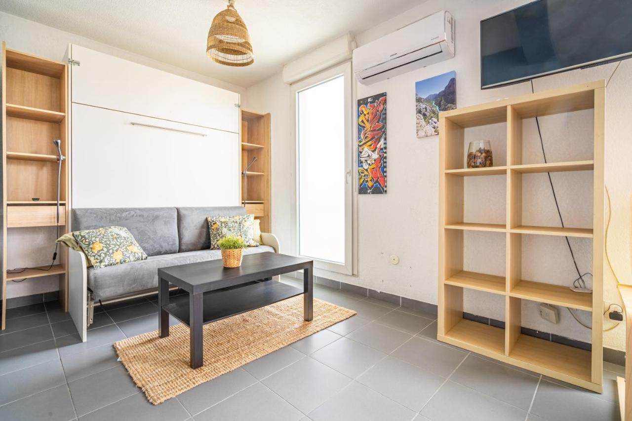 "Chez Marius" Appartement Avec Terrasse Pour 4 Personnes A Marseille Luaran gambar